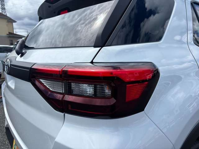 Toyota Raize 12