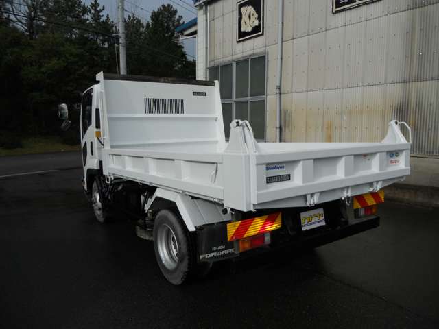 Isuzu Forward 7