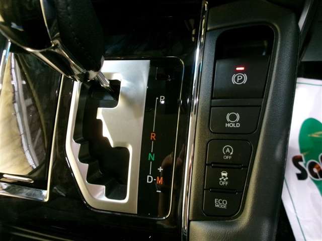 Toyota Vellfire 11