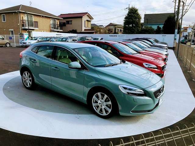 Volvo XC40 3