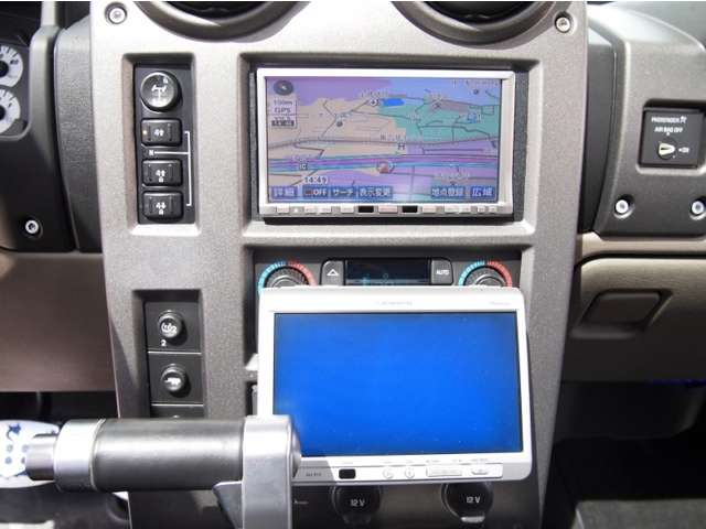 Hummer H2 10