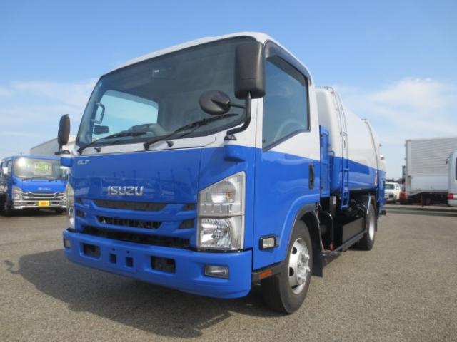 Isuzu Elf 3
