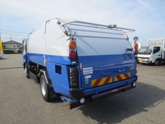Isuzu Elf 5