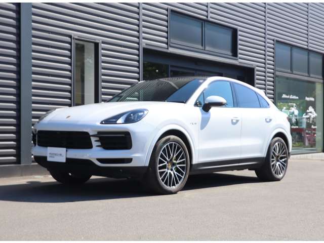 Porsche Cayenne Coupe 10