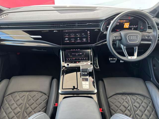 Audi SQ7 3