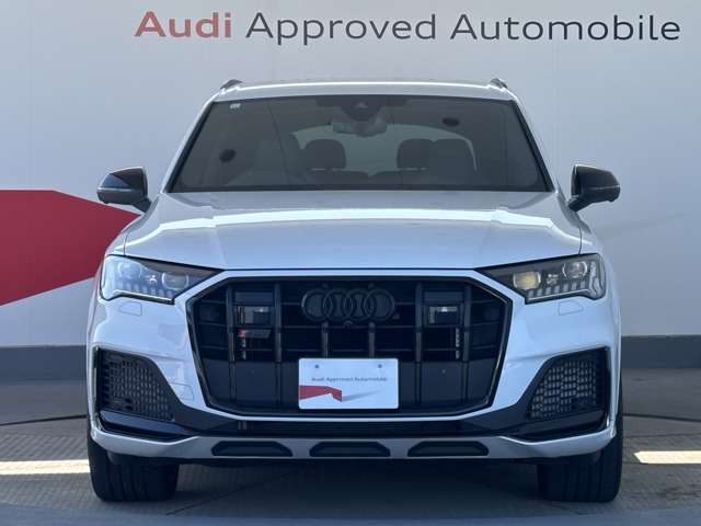 Audi SQ7 4