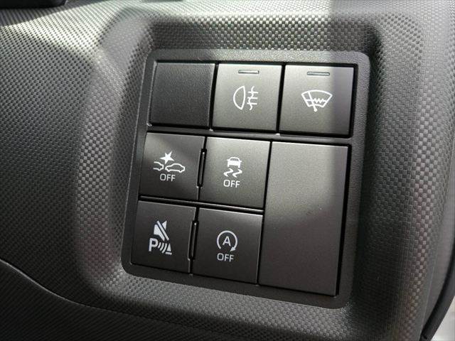 Toyota Raize 6