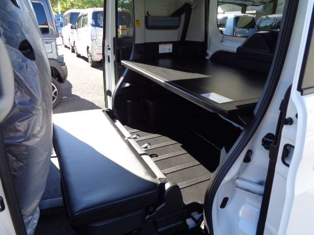 Suzuki Spacia Base 12