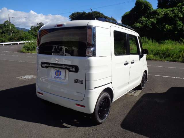 Suzuki Spacia Base 3