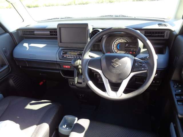 Suzuki Spacia Base 4