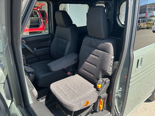Honda N-VAN 12