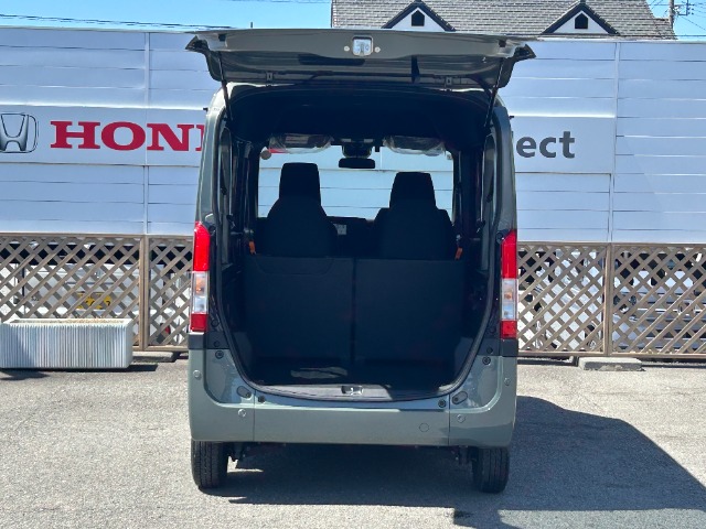 Honda N-VAN 8