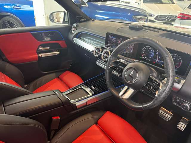 Mercedes-Benz GLB 7