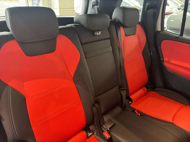 Mercedes-Benz GLB 9