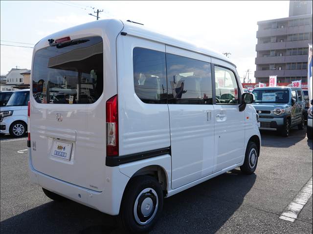 Honda N-VAN 9
