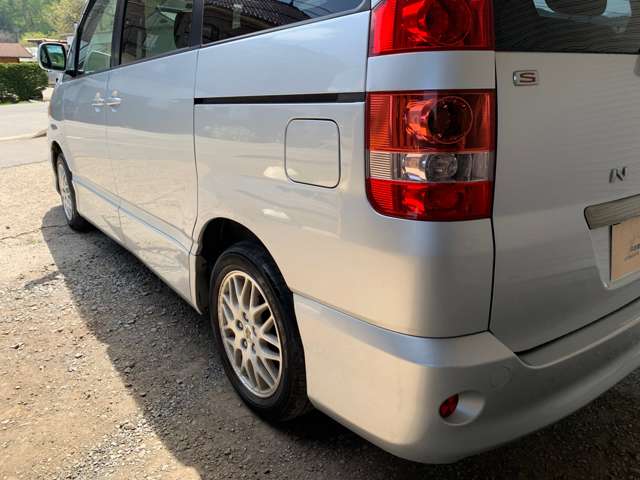 Toyota Noah 11