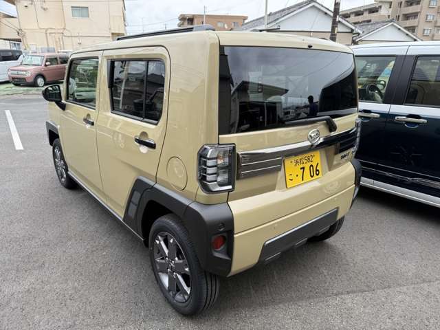 Daihatsu Taft 4