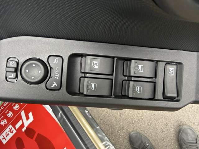 Daihatsu Taft 7
