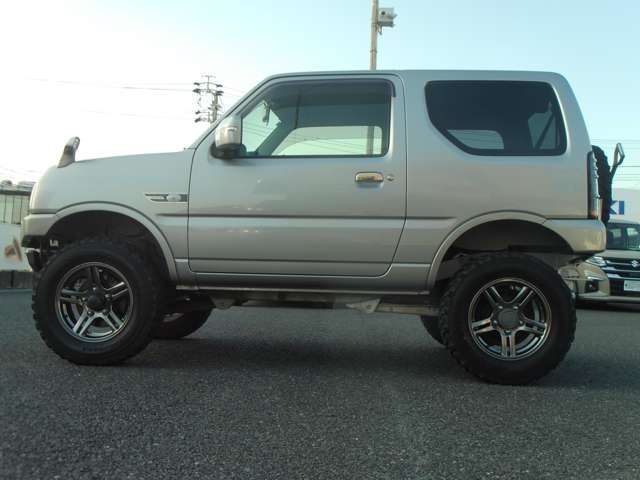 Suzuki Jimny 5