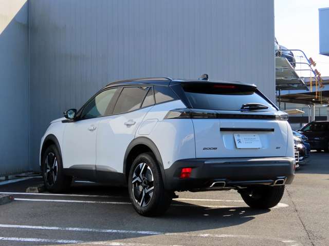 Peugeot SUV 2008 7