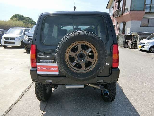 Suzuki Jimny 4