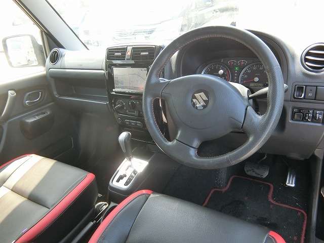 Suzuki Jimny 8
