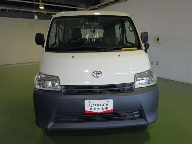Toyota Town Ace Van 3