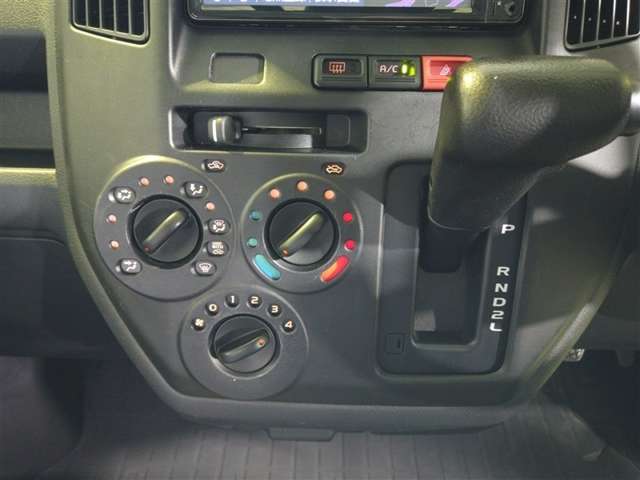 Toyota Town Ace Van 8