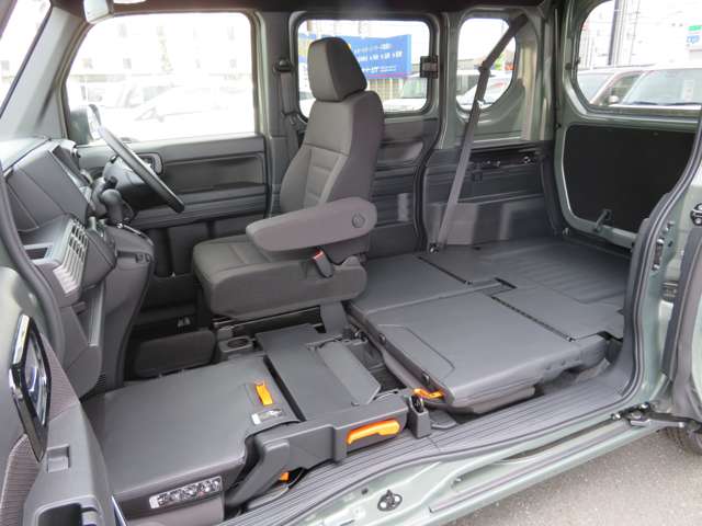 Honda N-VAN 11