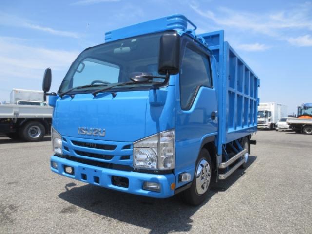 Isuzu Elf 3