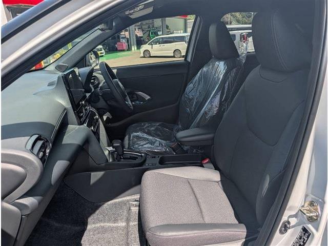 Toyota Yaris Cross 12