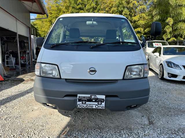 Nissan Vanette 2