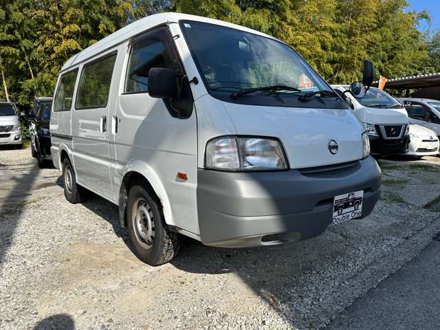Nissan Vanette 8