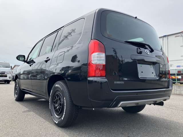 Toyota Probox Van 12