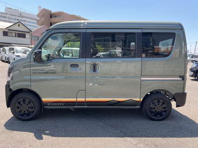 Suzuki Every 8