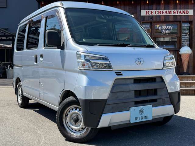 Toyota Pixis Van 7