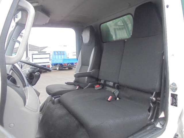 Mitsubishi Fuso Canter 5
