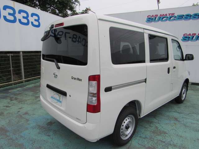 Daihatsu グランマックスカーゴ 12