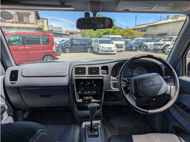 Toyota Hilux 10