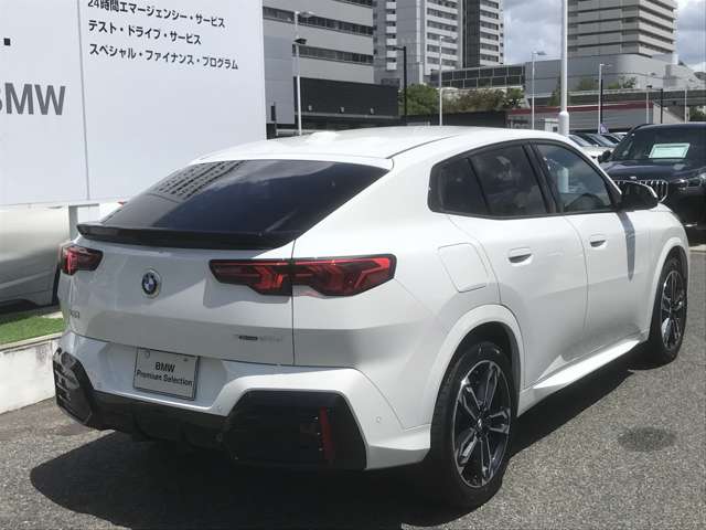 BMW X2 12