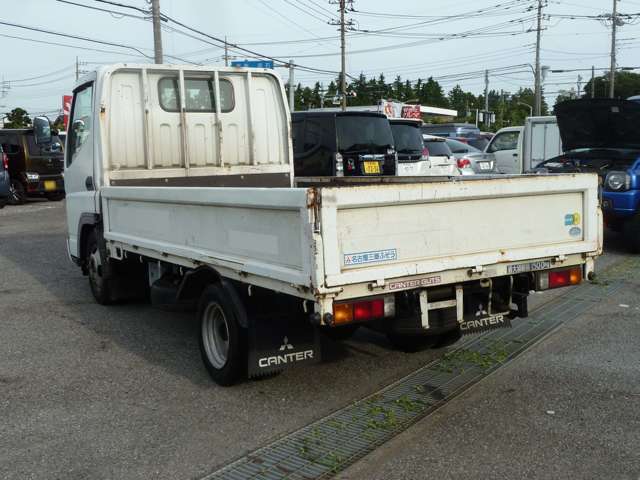 Mitsubishi Fuso Canter Guts 8