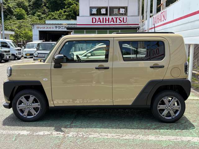 Daihatsu Taft 4