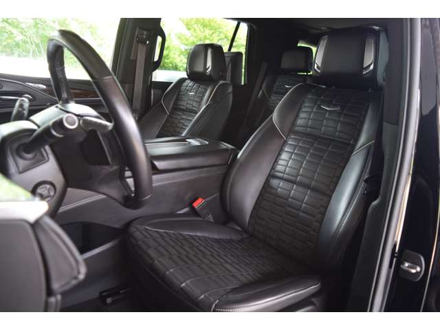 Cadillac エスカレード 12