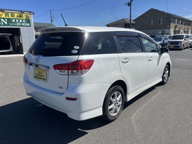 Toyota Wish 5