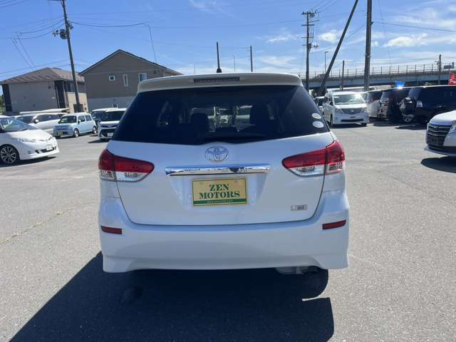 Toyota Wish 8