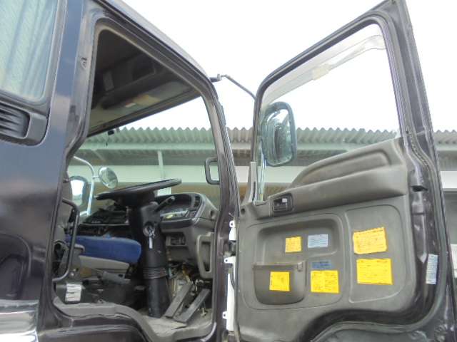 Isuzu Giga 11