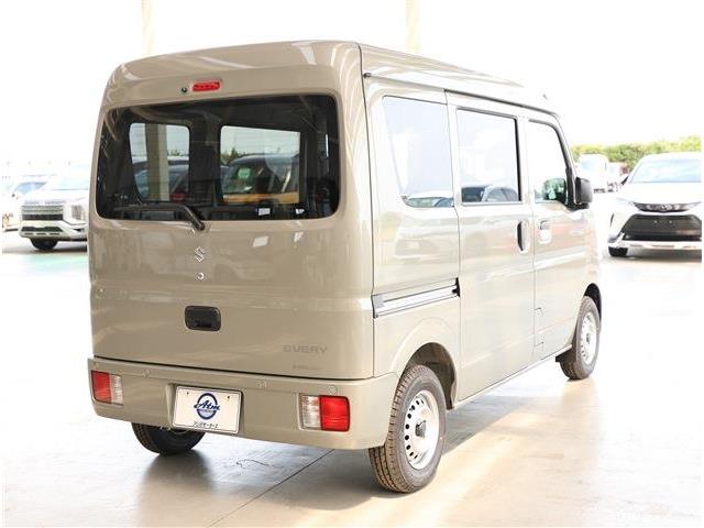 Suzuki Every 7