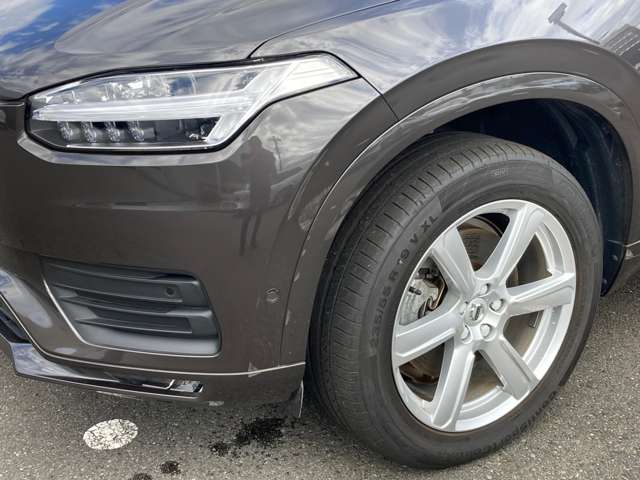 Volvo XC90 12