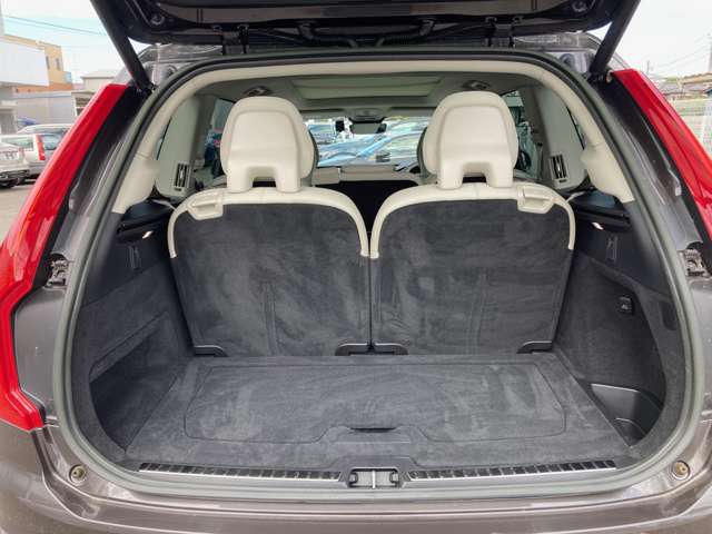 Volvo XC90 5