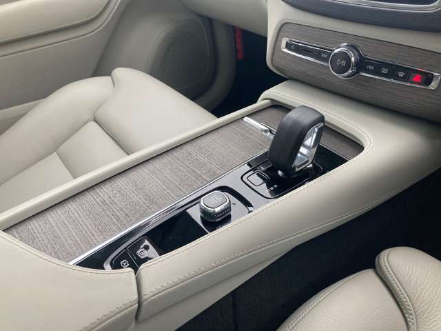 Volvo XC90 9
